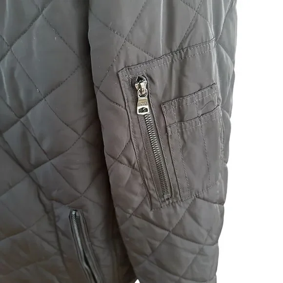 Calvin Klein Men’s Black Zipper Front Rib-Knit Trim Quilted Jacket XL